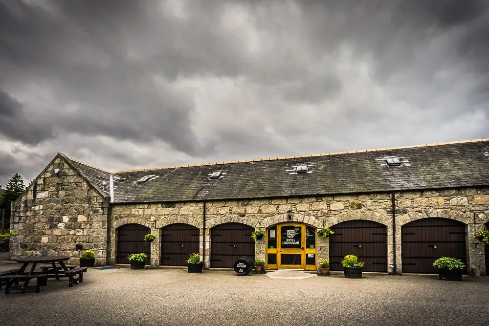 royal-lochnagar-distillery
